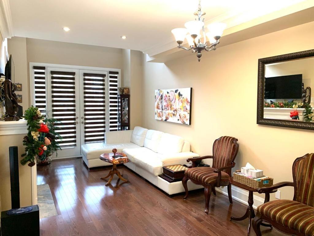 Luxury Home - Upper Toronto Beaches Экстерьер фото